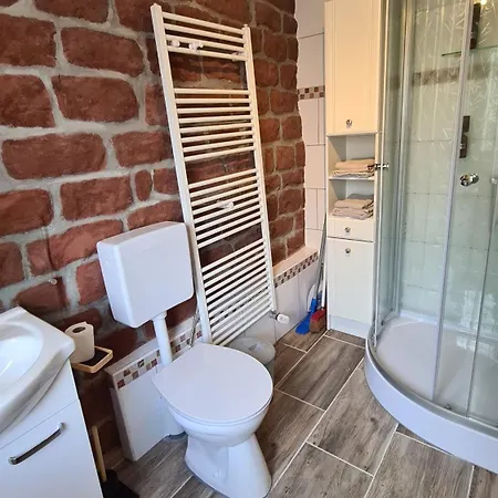 Haides Helle Apartment